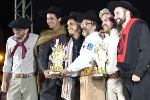 SINUELOS, valsa de José Maurício Rigon, Gujo Teixeira e Gabriel Jardim, é a grande vencedora do 15º Cante Uma Canção Em Vacaria.